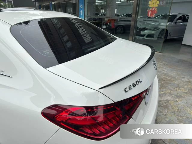 Mercedes-Benz Class C id 4275299 из Китая 17
