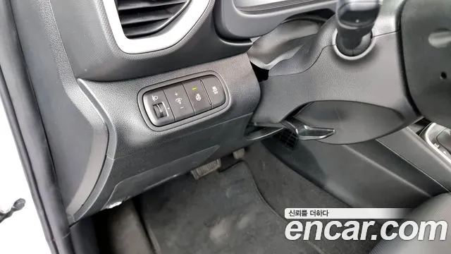 Hyundai Venue id 2689021 из Кореи 18