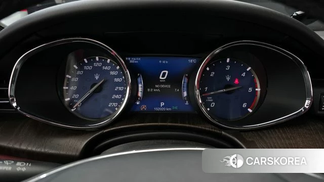 Maserati Quattroporte id 4331664 из Кореи 18