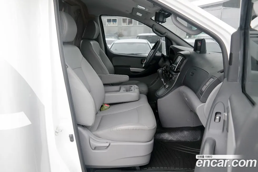 Hyundai The New Grand Starex id 1620813 из Кореи 18