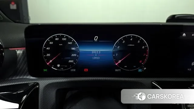 Mercedes-Benz A-Class W177 id 3299841 из Кореи 18