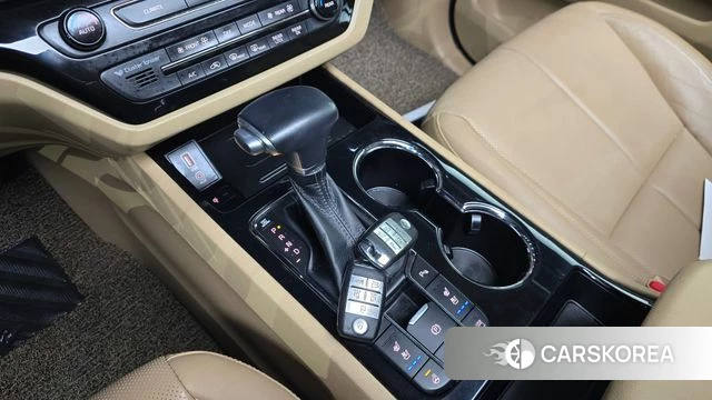 Kia The New Carnival id 3894127 из Кореи 17