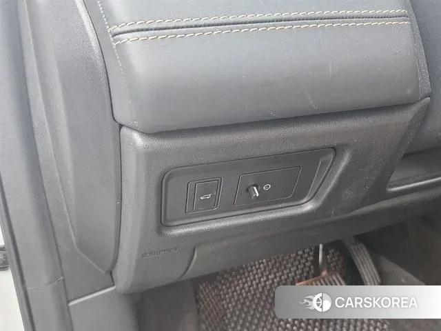 Land Rover Discovery Sports id 3045575 из Кореи 14