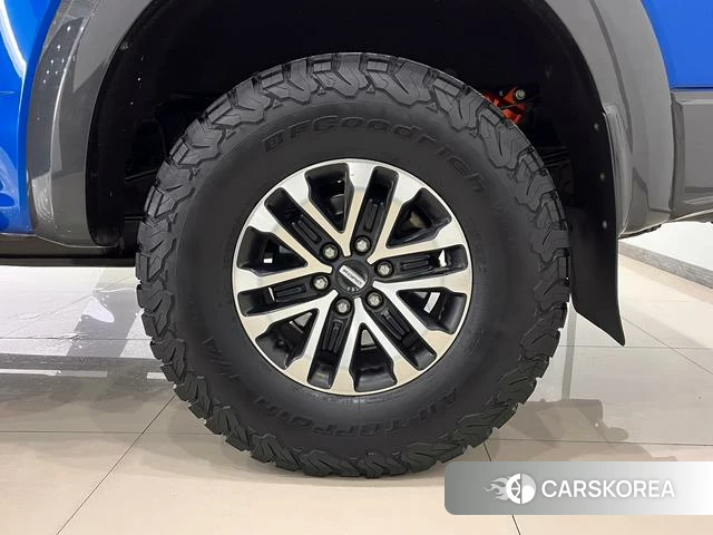 Ford F-150 Raptor id 3863753 из Китая 14