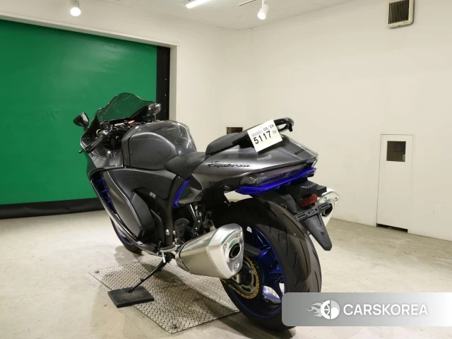 Suzuki GSX1300R HAYABUSA id 4367947 из Японии 8