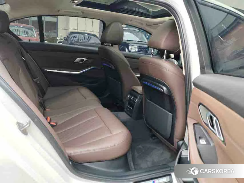 BMW 3 series id 4498818 из Китая 8