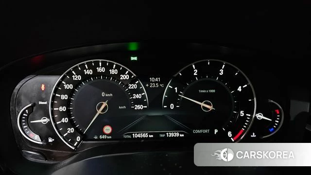 BMW 5 Series (G30) id 4900965 из Кореи 31