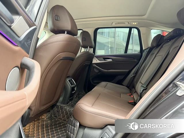 BMW X3 id 4348358 из Китая 31