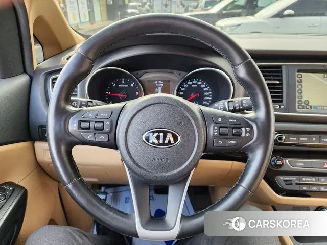 Kia The New Carnival id 3583517 из Кореи 18