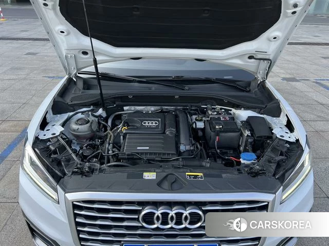 Audi Q2L id 4272697 из Китая 16