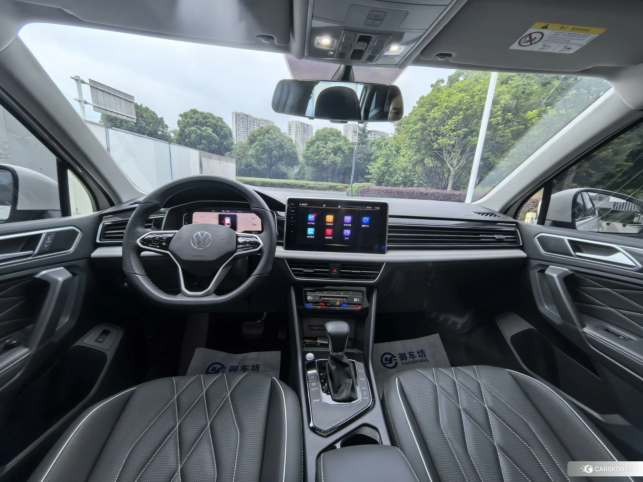 Volkswagen Tiguan L id 4510616 из Китая 14