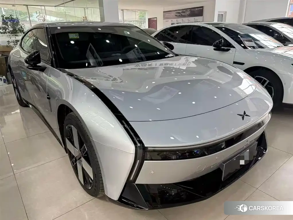 Xiaopeng P7 id 4546618 из Китая 12
