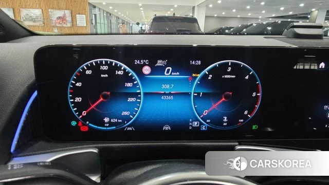 Mercedes-Benz GLB-Class X247 id 4201874 из Кореи 17