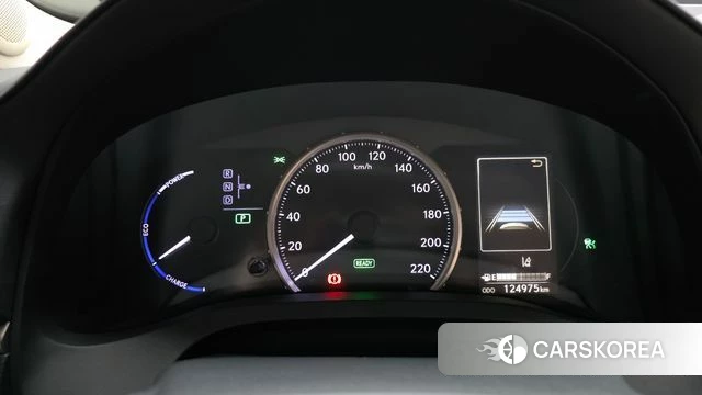 Lexus CT200h id 4435560 из Кореи 28