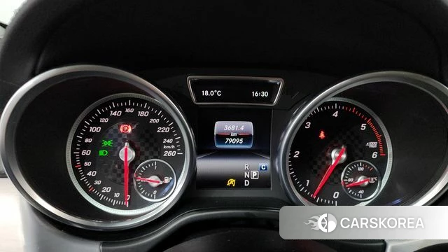 Mercedes-Benz GLE - Class W166 id 4285934 из Кореи 38