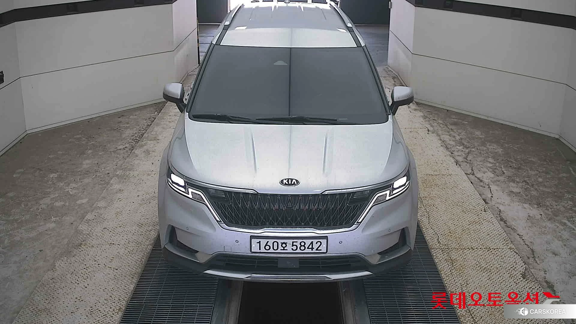Kia Carnival id 4909317 из Кореи 35