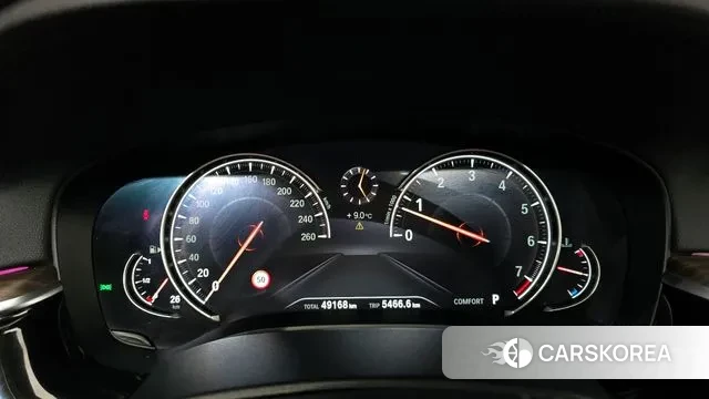 BMW 5 Series (G30) id 3687645 из Кореи 18