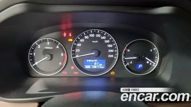 Hyundai The New Grand Starex id 2946432 из Кореи 16