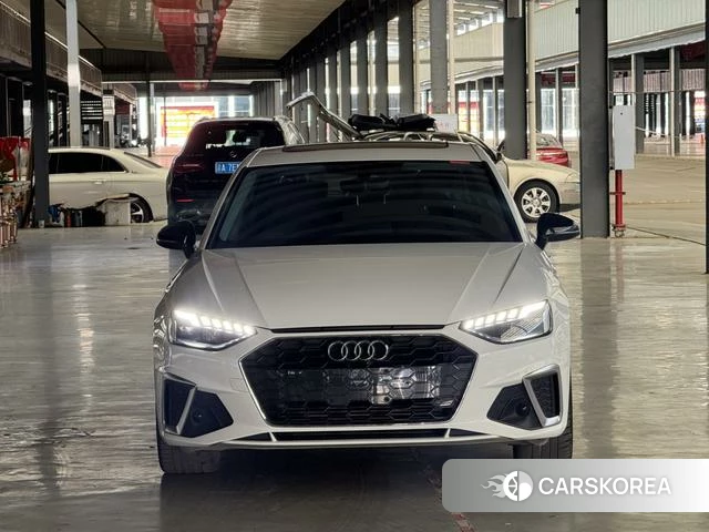 Audi A4L id 4365679 из Китая 11
