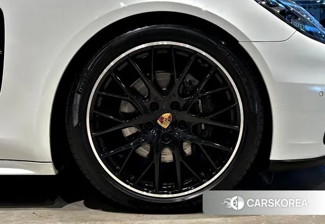 Porsche Panamera (971) id 3687041 из Кореи 18