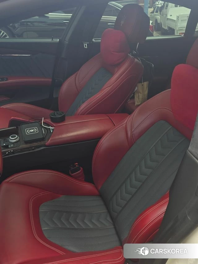 Maserati Quattroporte id 4654201 из Кореи 12