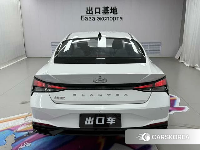 Hyundai Elantra id 4218732 из Китая 8