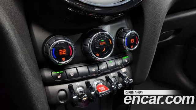 Mini Cooper S id 2663839 из Кореи 18