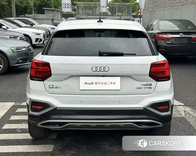 Audi Q2L id 4275550 из Китая 9