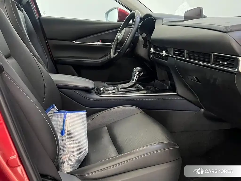 Mazda CX-30 id 4583806 из Китая 21