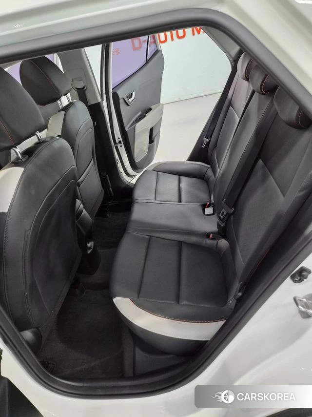 Kia Stonic id 4620637 из Кореи 18