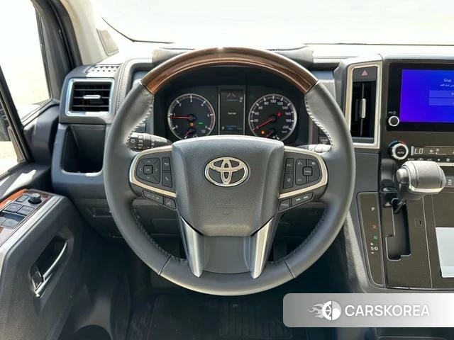 Toyota Granvia (overseas) id 4239598 из Китая 8