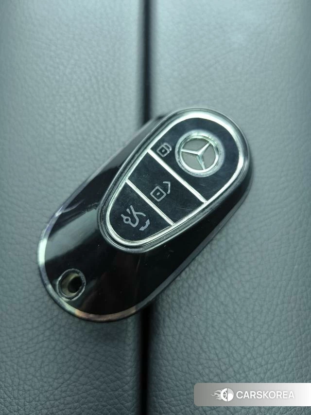 Mercedes-Benz Class C id 4275587 из Китая 18