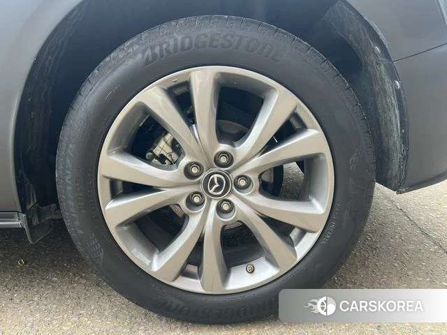 Mazda CX-30 id 3902122 из Китая 12