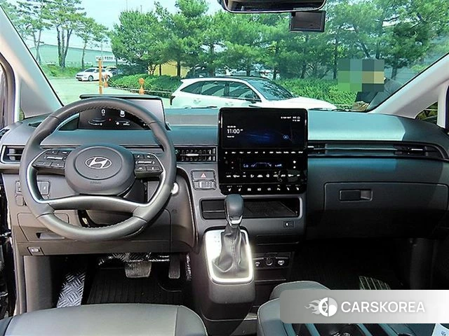 Hyundai Staria id 4336715 из Кореи 18