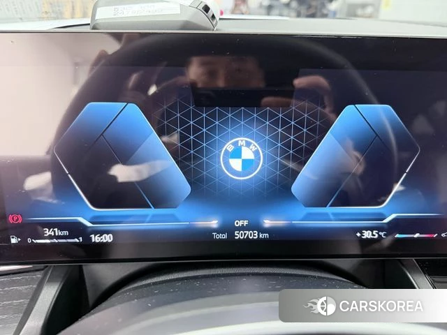 BMW 5 Series (G60) id 4730399 из Кореи 9