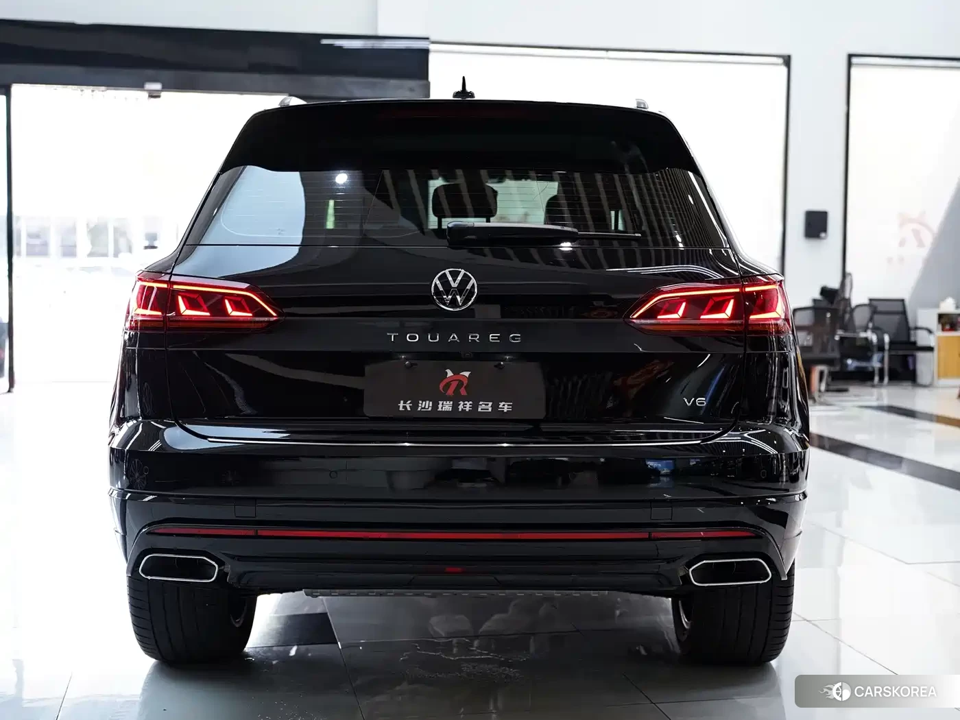 Volkswagen Touareg id 4659862 из Китая 14