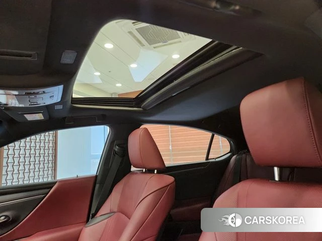 Lexus ES300h 7th generation id 3791837 из Кореи 13