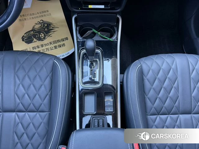 Mitsubishi  Outlander id 4254013 из Китая 14