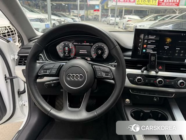 Audi A4L id 4235003 из Китая 32