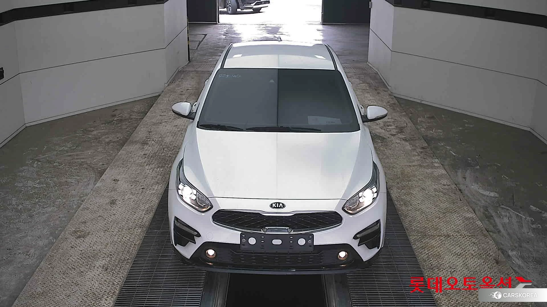 Kia K3 id 3888389 из Кореи 35