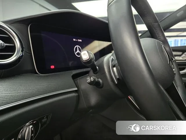 Mercedes-Benz E-Class W213 id 3251621 из Кореи 14