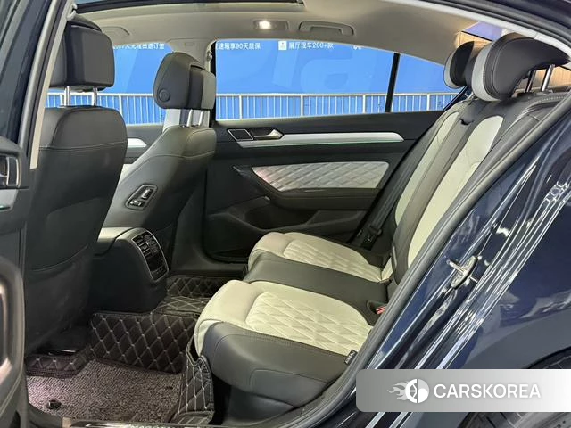 Volkswagen Magotan id 4238152 из Китая 21