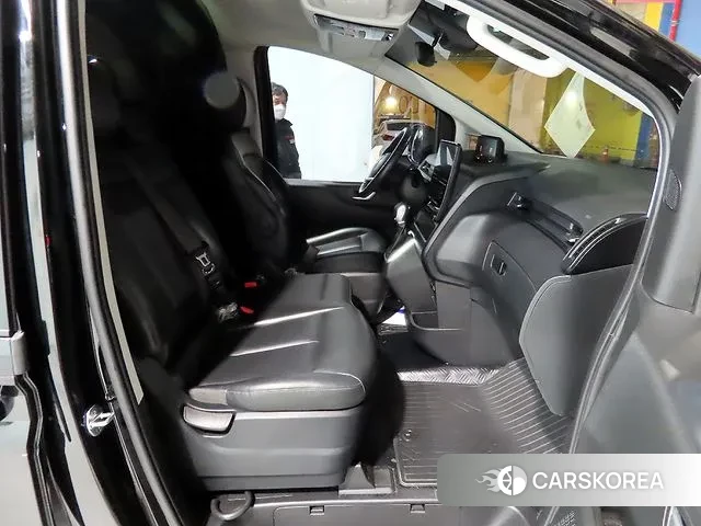 Hyundai Staria id 3746116 из Кореи 18