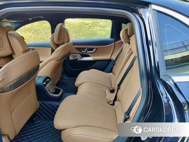 Mercedes-Benz E-class id 4300958 из Китая 9
