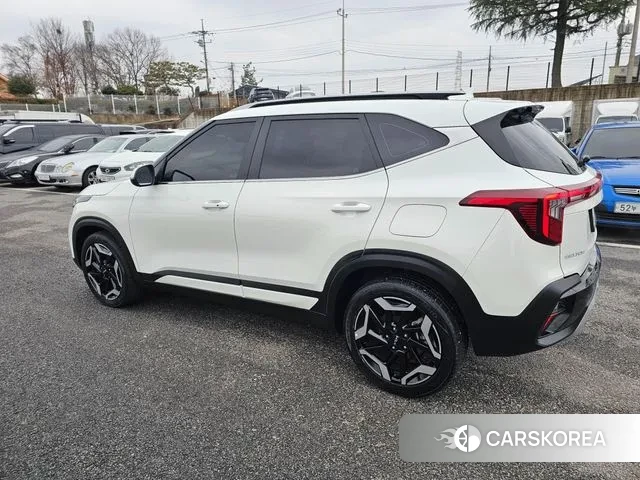 Kia The New Seltos id 3477778 из Кореи 18