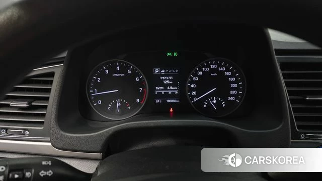 Hyundai Avante AD id 4311037 из Кореи 18