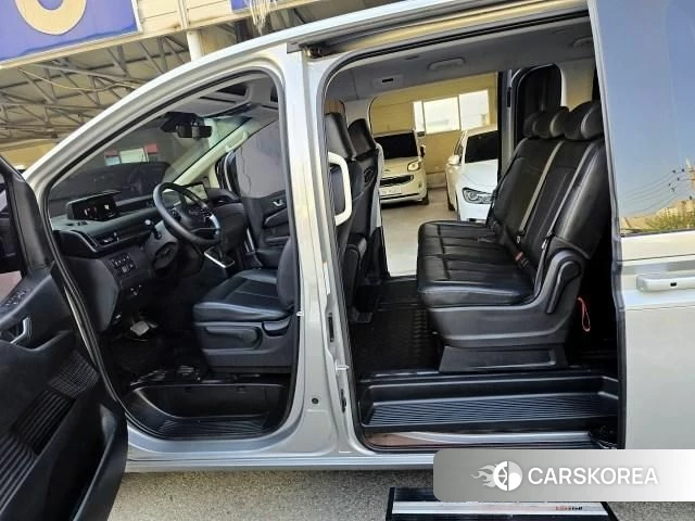 Hyundai Staria id 4206545 из Кореи 18