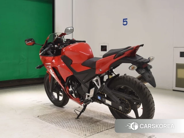 Проданный Honda CBR250R id 4373934 из Японии, фото 8