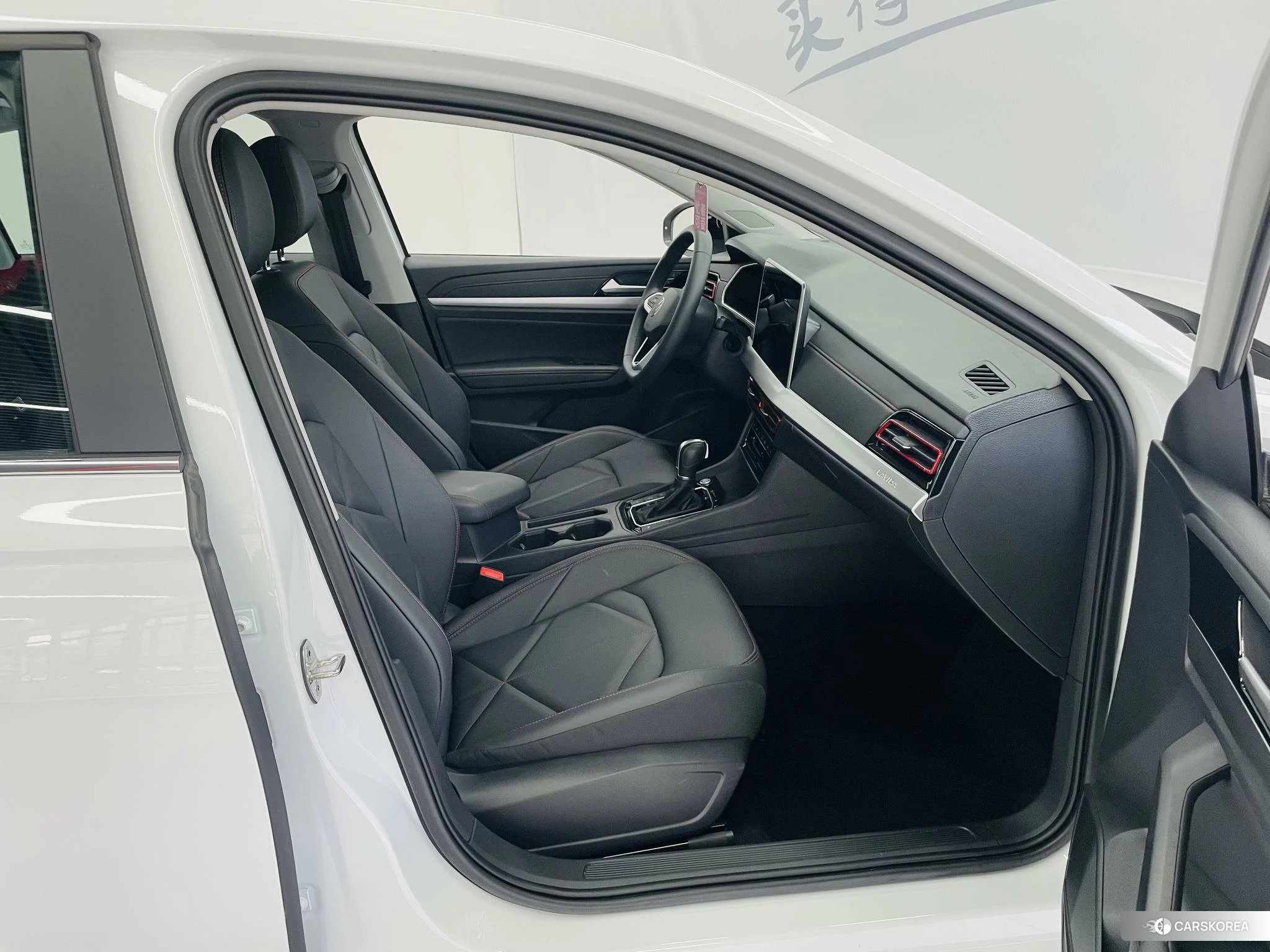 Volkswagen Lavida id 4407245 из Китая 15