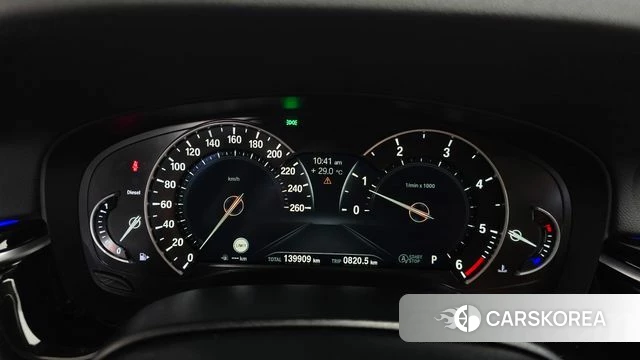 BMW 5 Series (G30) id 4465700 из Кореи 32